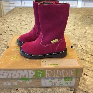 Little girls pink suede boots brand new in box